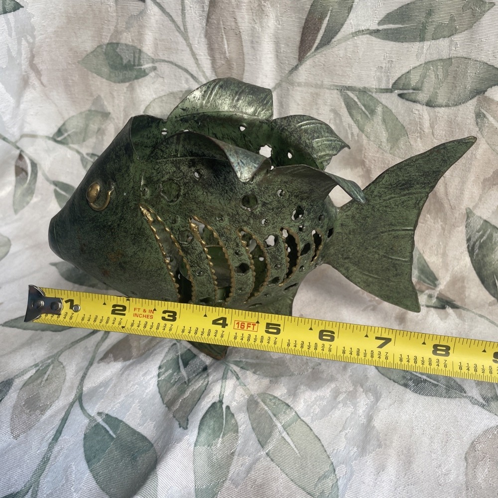 Metal‎ Fish Shaped Sculpture Tea Light Candle Holder Décor Green w/Gold Accents - Picture 5 of 5